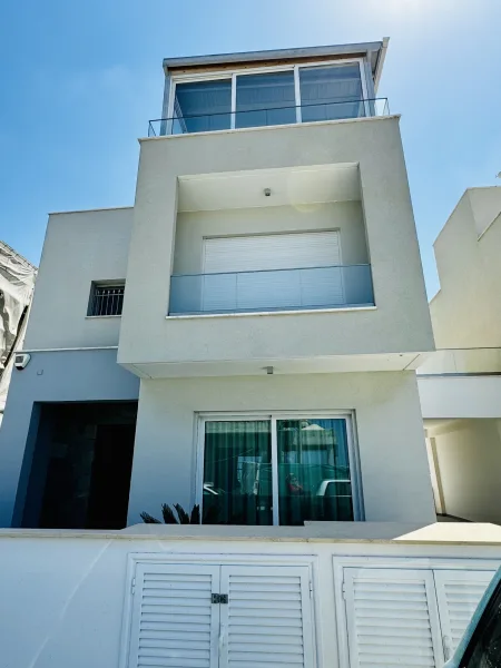 Thumbnail 2 Σπίτια Προς Πώληση Πάφος