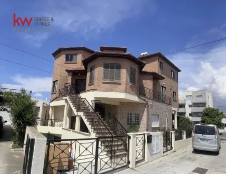 Detached House for sale