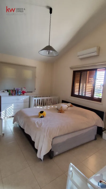 Detached House for sale
