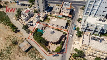 Detached House for sale