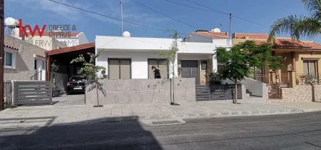 Bungalow for sale