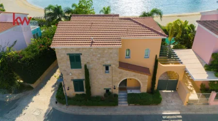 Villa zum Kauf