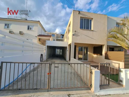 Maisonette for sale