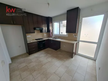 Maisonette for sale