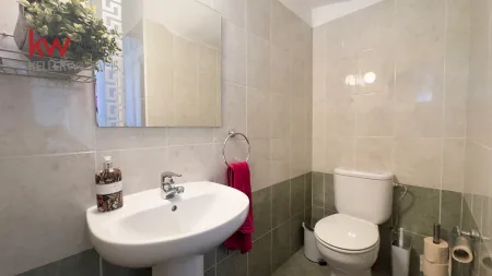 Maisonette for sale