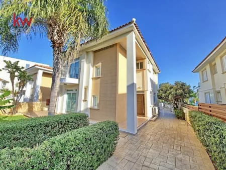 Villa for sale