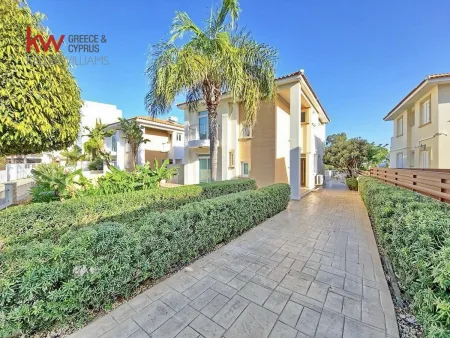 Villa for sale