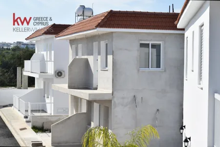 Maisonette for sale
