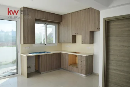 Maisonette for sale