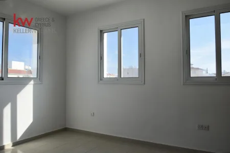 Maisonette for sale