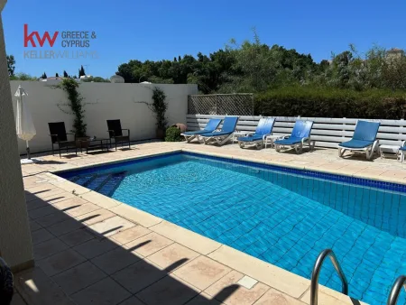 Thumbnail 1 בית פרטי למכירה ב- קפריסין