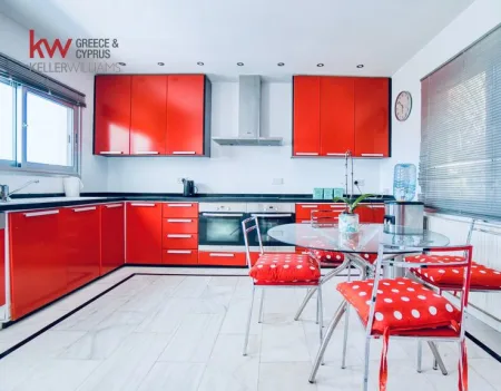 Casa indipendente in vendita