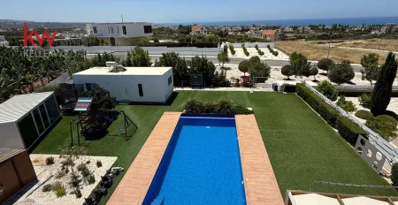Villa in vendita
