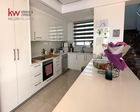 וילה למכירה