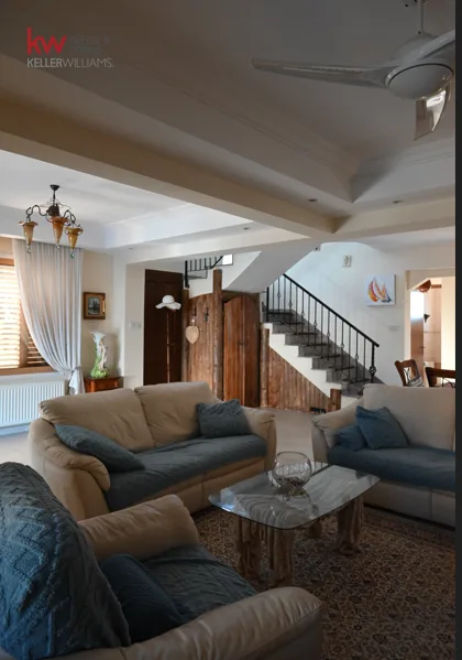Detached House for sale