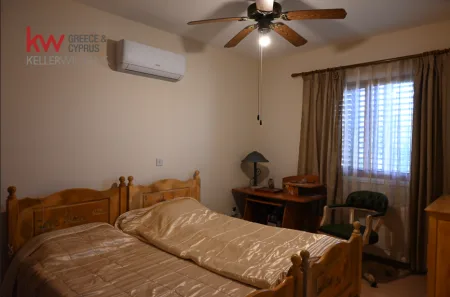 Detached House for sale