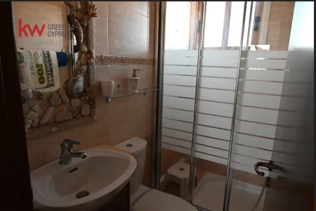 Detached House for sale