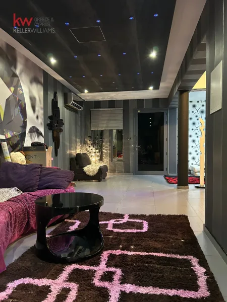 Casa indipendente in vendita