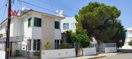 Strovolos, Nicosie