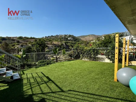 Semi-detached House for sale