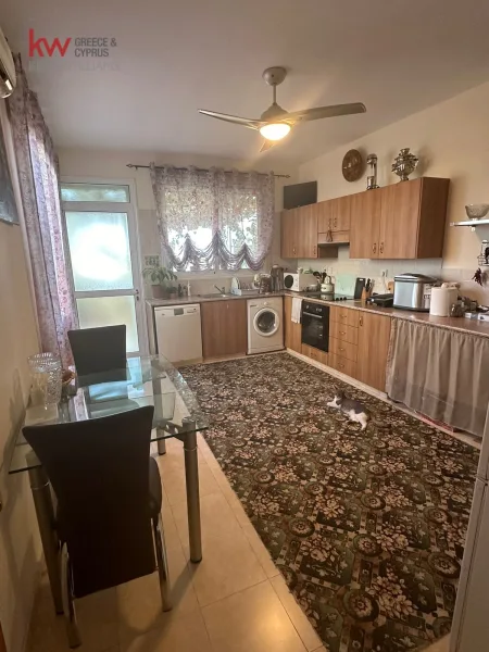 Semi-detached House for sale