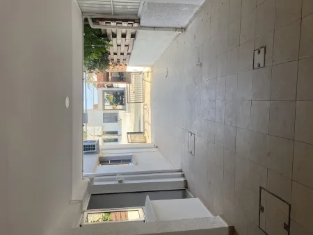 Casa indipendente in vendita
