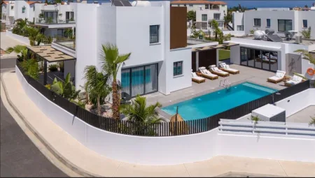 Pernera, Famagusta