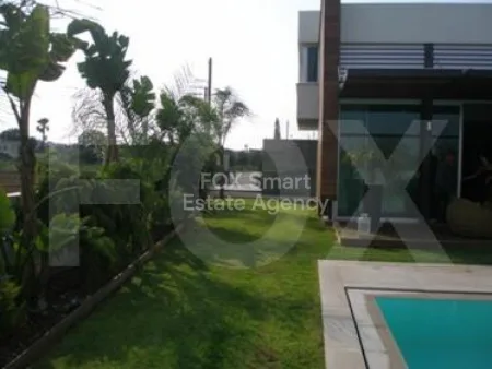 Bungalow for sale