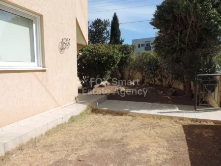 Μπανγκαλόου προς πώληση