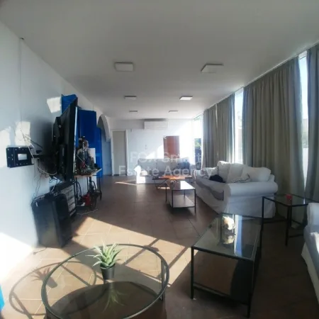 Bungalow for sale