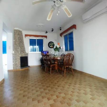 Bungalow for sale