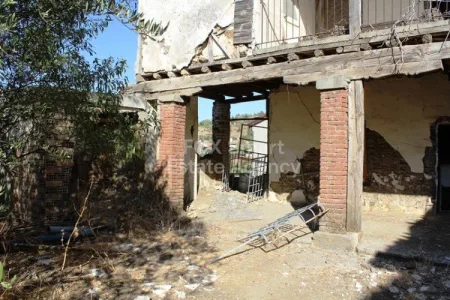 Bungalow for sale