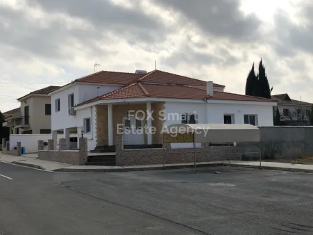 Bungalow for sale