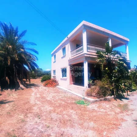 Bungalow for sale