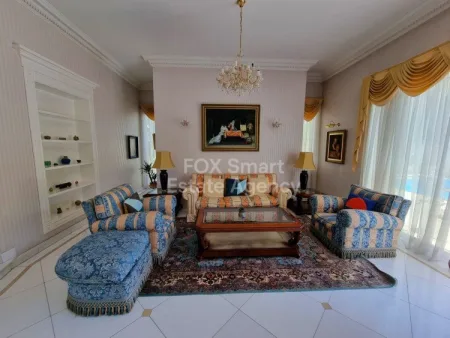 Bungalow for sale