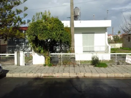 Bungalow for sale