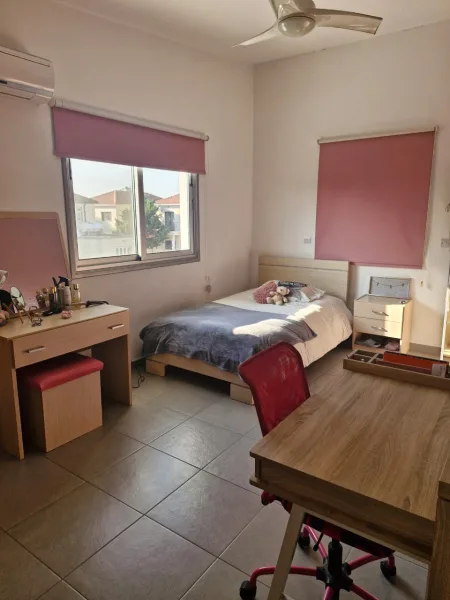 Casa indipendente in vendita