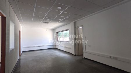 תעשייה למכירה