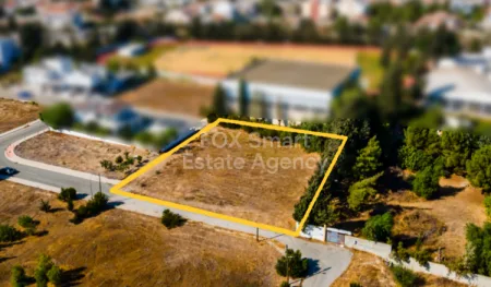 קרקע למגורים למכירה