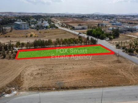 Działka mieszkalna na sprzedaż