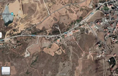 Жилой участок на продажу