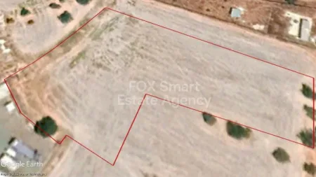 Жилой участок на продажу