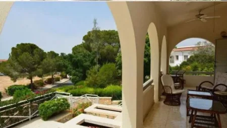 Villa in vendita