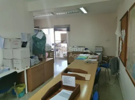 Γραφείο προς ενοικίαση