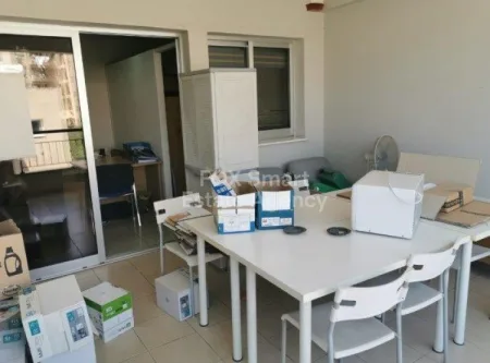 Γραφείο προς ενοικίαση