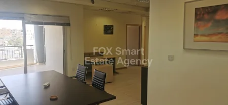 Γραφείο προς ενοικίαση