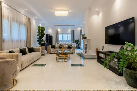 Bungalow for sale
