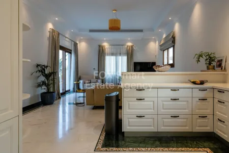 Bungalow for sale