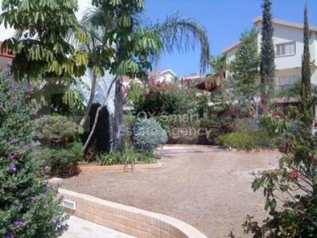Bungalow for sale