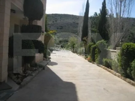 Bungalow for sale